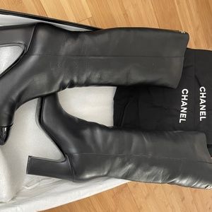 CHANEL 20B Lambskin Leather Cap Toe CC Logo Knee High Tall Boots Heels $1475